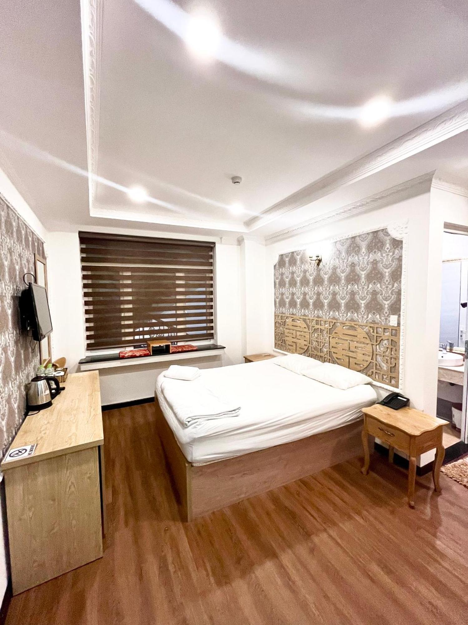 Vung Tau Luxury Hotel & Apartment Εξωτερικό φωτογραφία